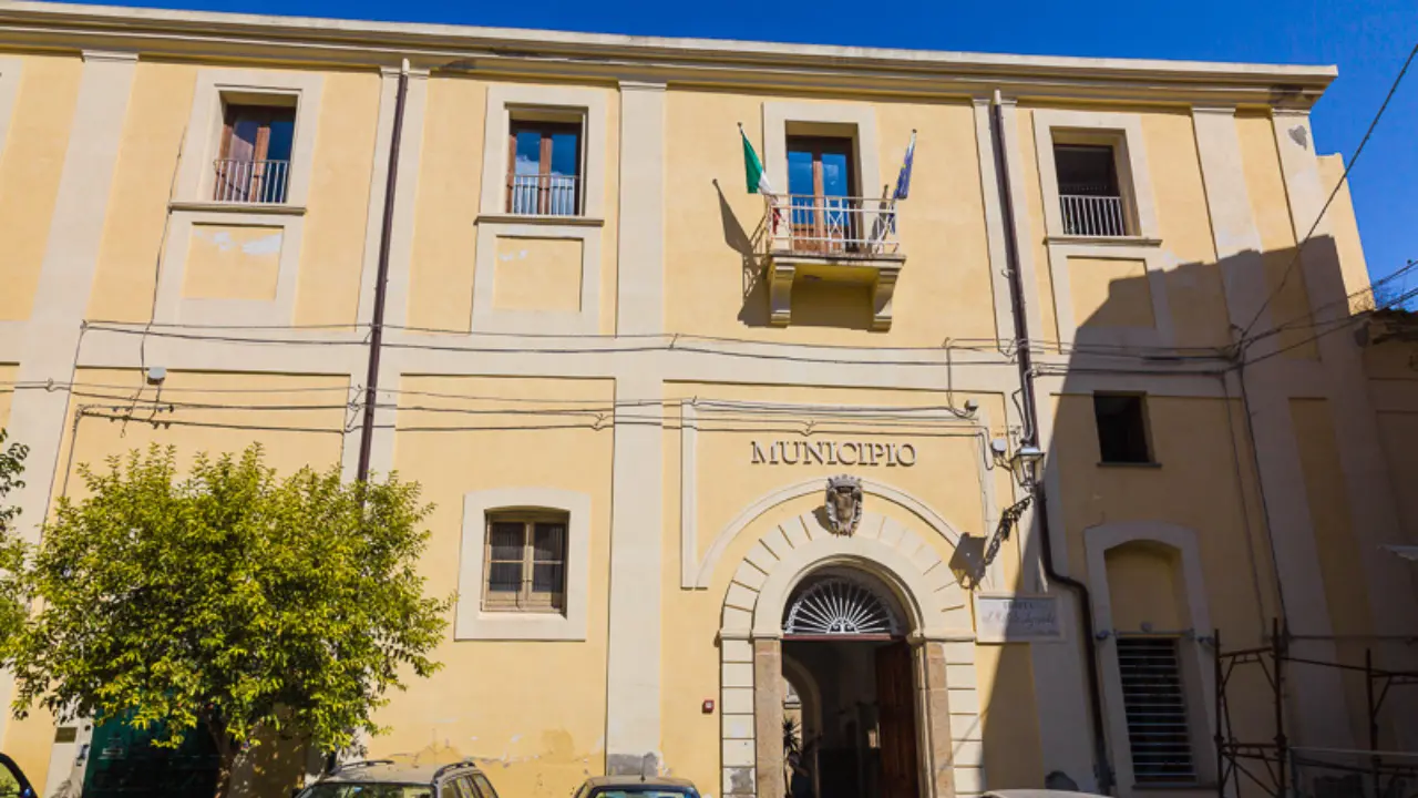 Nuovo asilo nido comunale a Tropea: affidato l’incarico di progettazione a un gruppo di professionisti\n