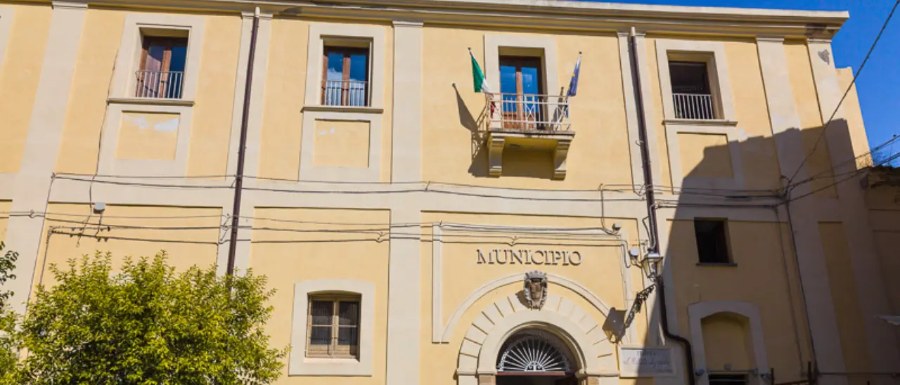 Nuovo asilo nido comunale a Tropea: affidato l’incarico di progettazione a un gruppo di professionisti\n