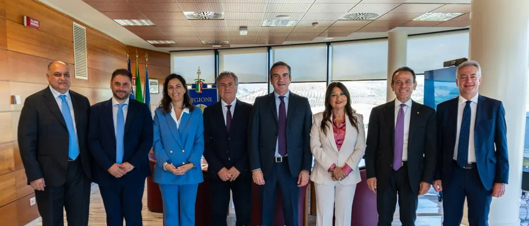 Occhiuto\u00A0bis, ecco la nuova giunta: «Squadra esperta, pronti a correre. Ci sarà (ancora) spazio per Noi moderati e Lega»\n