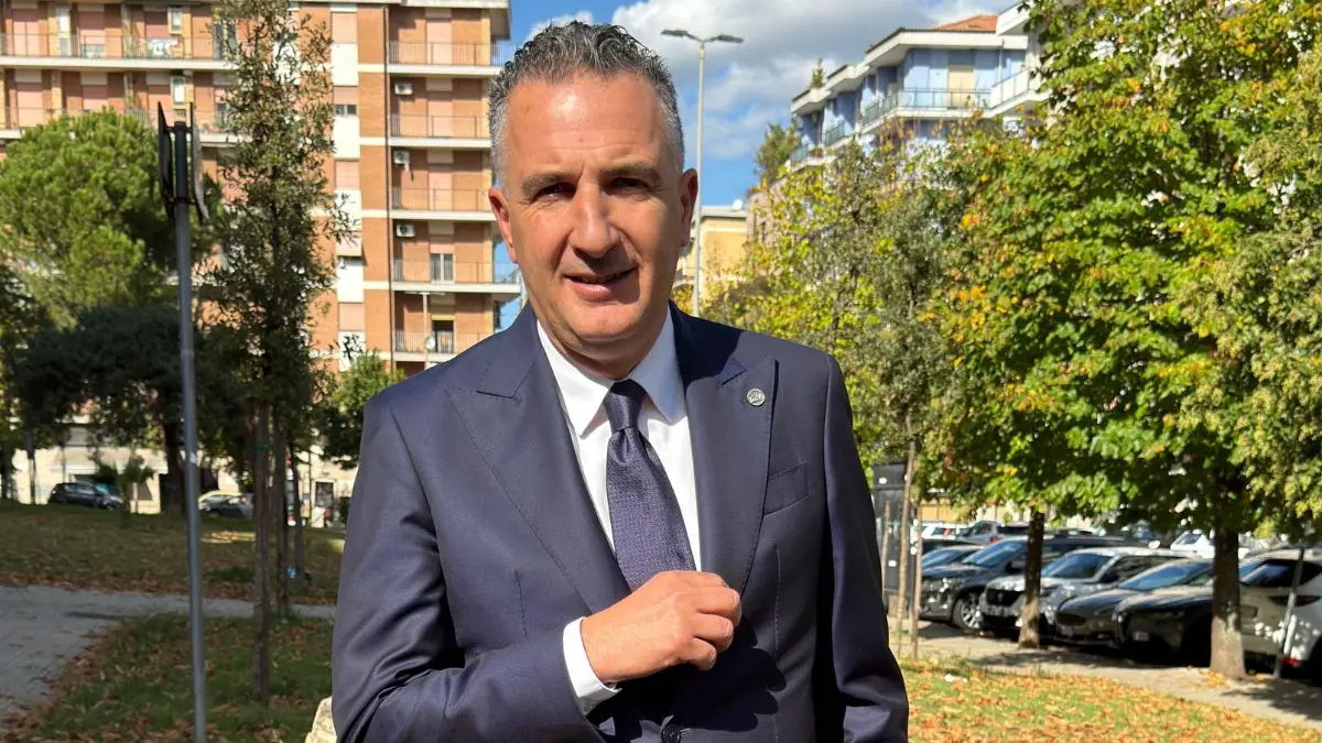 <p>Il consigliere regionale Orlandino Greco</p>\\n