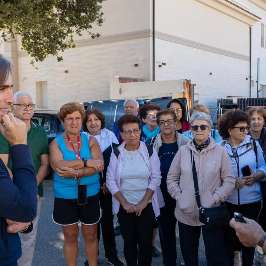 Pellaro, al via la riqualificazione dei viali alberati: sopralluogo del sindaco Falcomatà:\u00A0«La città si fa con i cittadini»\n
