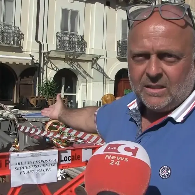 «Ho tirato io mio fratello da sotto quel lampione, ora preghiamo che torni a casa»: parla la famiglia del ceramista ferito a Pizzo