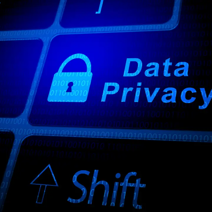 Dati riservati e accessi illeciti alla Dna: chiusa l’inchiesta su Striano e Laudati. Migliaia di file scaricati, spunta anche il dossier Lega\n