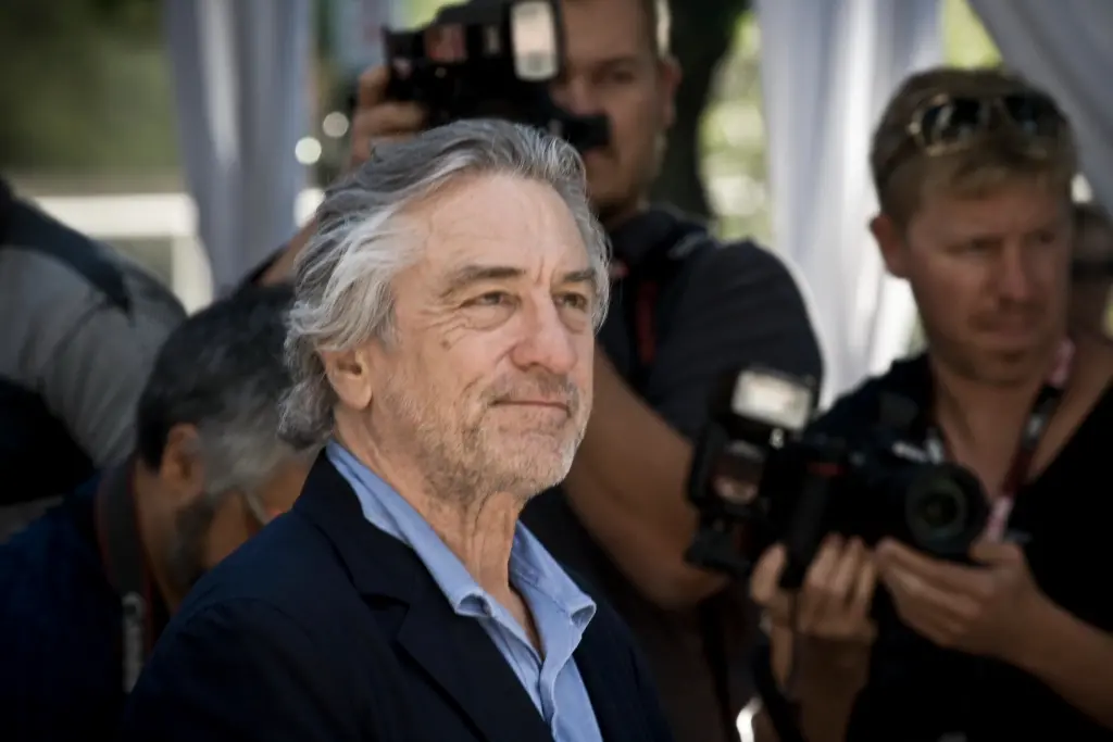 De Niro a Roma tra onori e politica: «L’America ne ha abbastanza di Trump». E poi: «Questa città\u00A0è un’opera d’arte vivente»\n