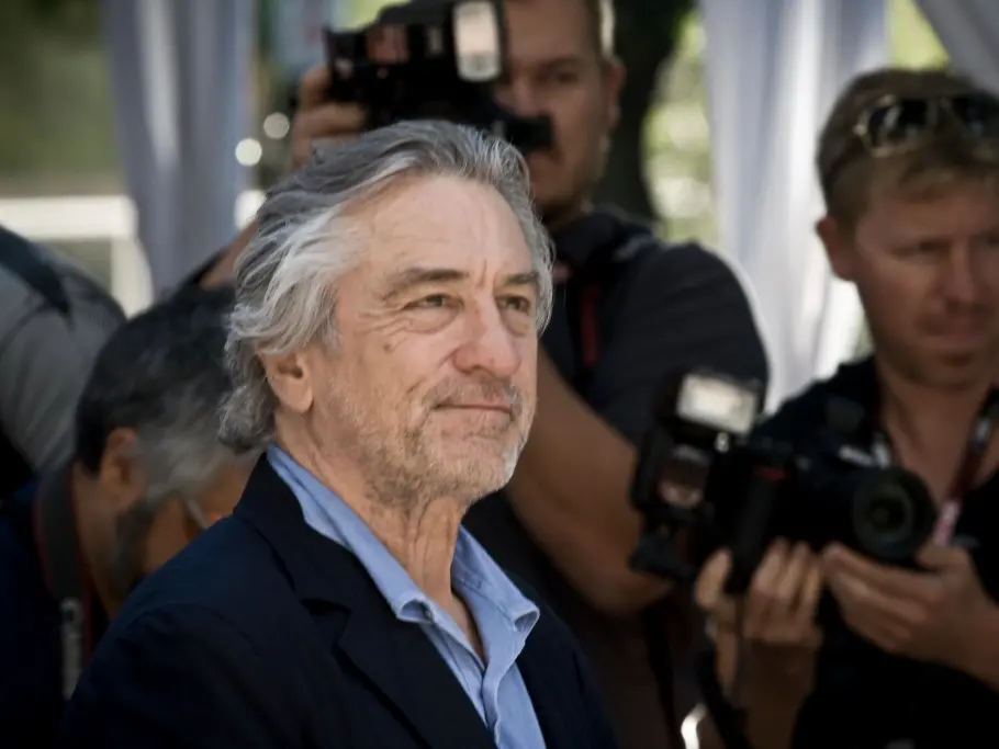 De Niro a Roma tra onori e politica: «L’America ne ha abbastanza di Trump». E poi: «Questa città è un’opera d’arte vivente»