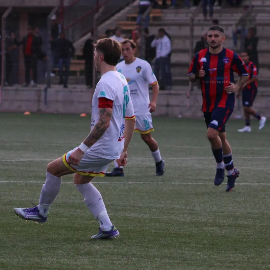 Nel week-end in programma il derby tra la Paolana e la vicecapolista Trebisacce