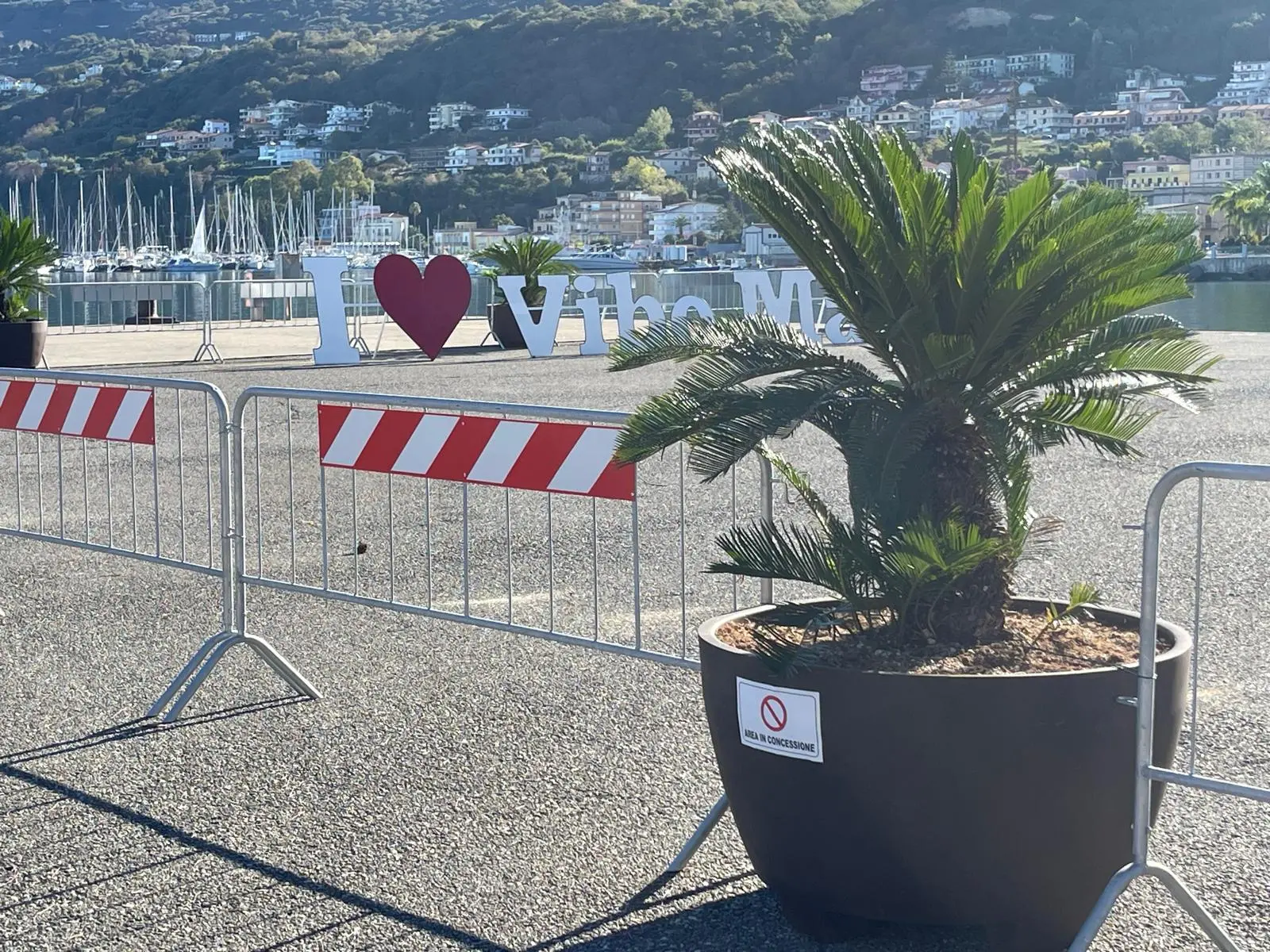 Vibo Marina, dopo 25 anni partono i lavori del progetto Cascasi: 27 milioni di euro per il nuovo resort Porto Santa Venere