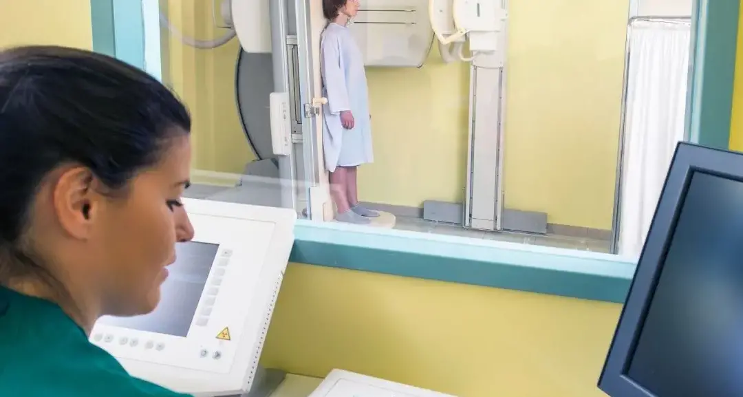 Liste d’attesa infinite, in Calabria un cittadino su 10 rinuncia a curarsi: la sanità pubblica non basta più\n