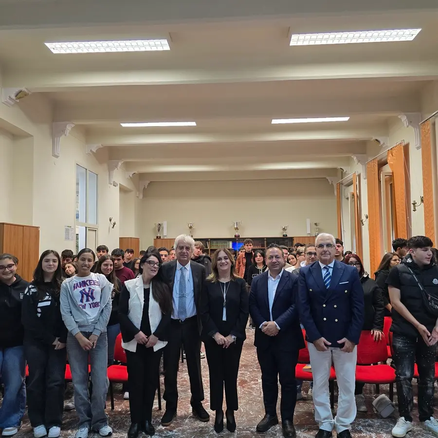 Reggio, Mimmo Gangemi al\u00A0polo tecnico professionale “Righi-Boccioni-Fermi”\n