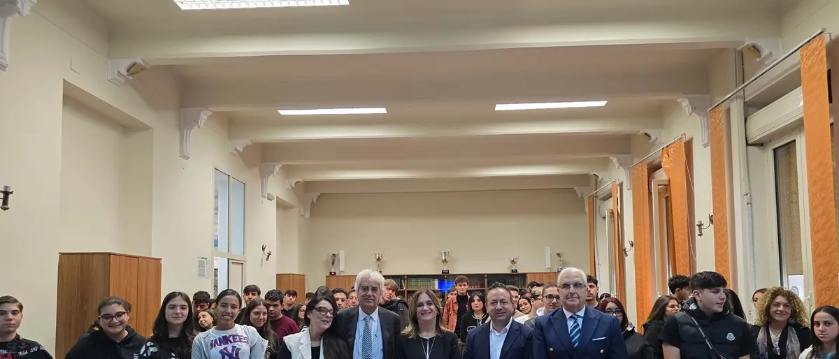 Reggio, Mimmo Gangemi al\u00A0polo tecnico professionale “Righi-Boccioni-Fermi”\n