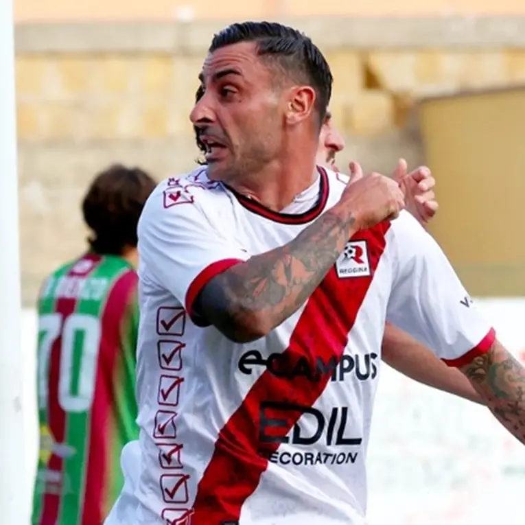 Reggina, risolto il contratto con il calciatore\u00A0Adriano Montalto\n