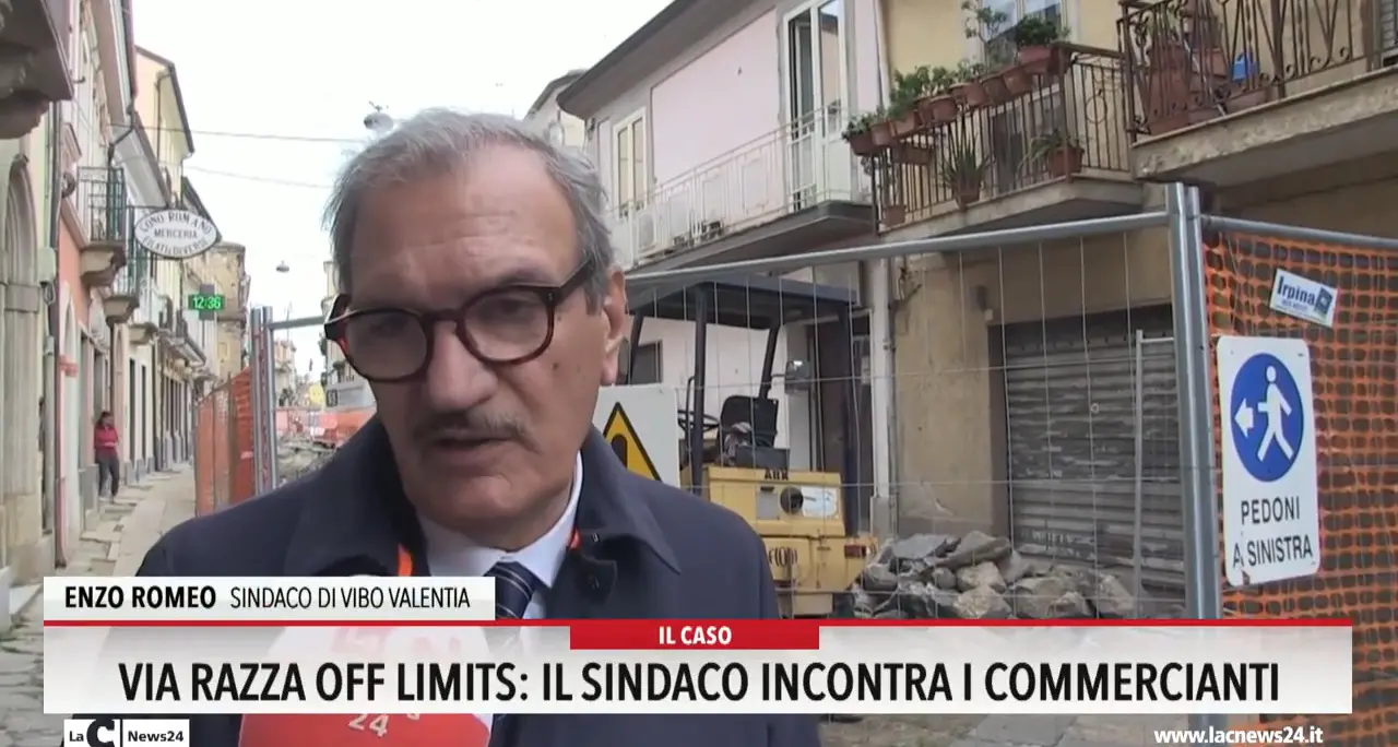 Via Razza off limits, il sindaco incontra i commercianti