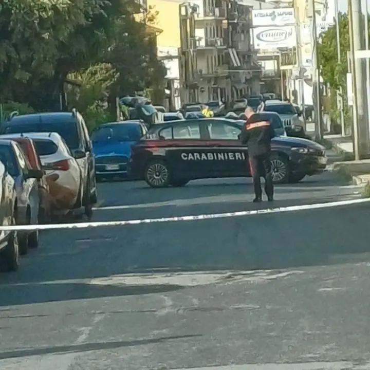 Spari ad Amantea in via Dagone, ieri sera tensione tra giovani: indagano i Carabinieri