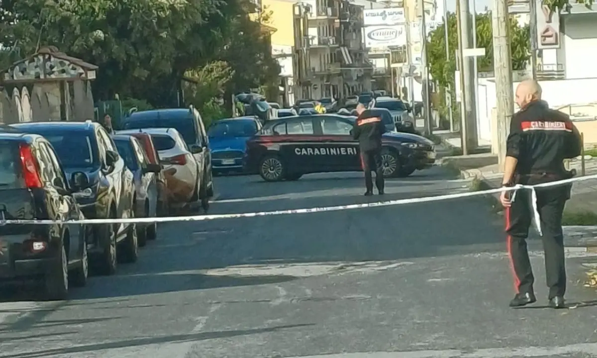 Spari ad Amantea in via Dagone, ieri sera tensione tra giovani: indagano i Carabinieri