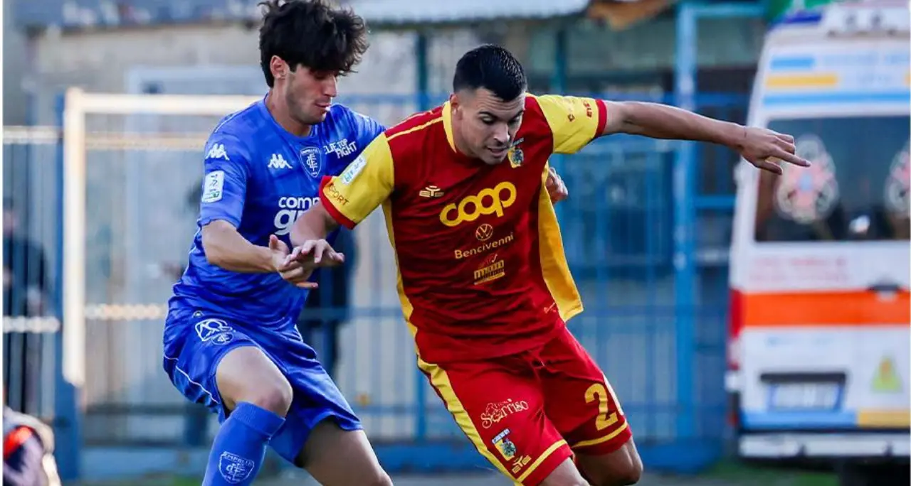 Il Catanzaro cade a Empoli, i padroni di casa anche con l’uomo in meno riescono a trionfare: finale 1-0\n