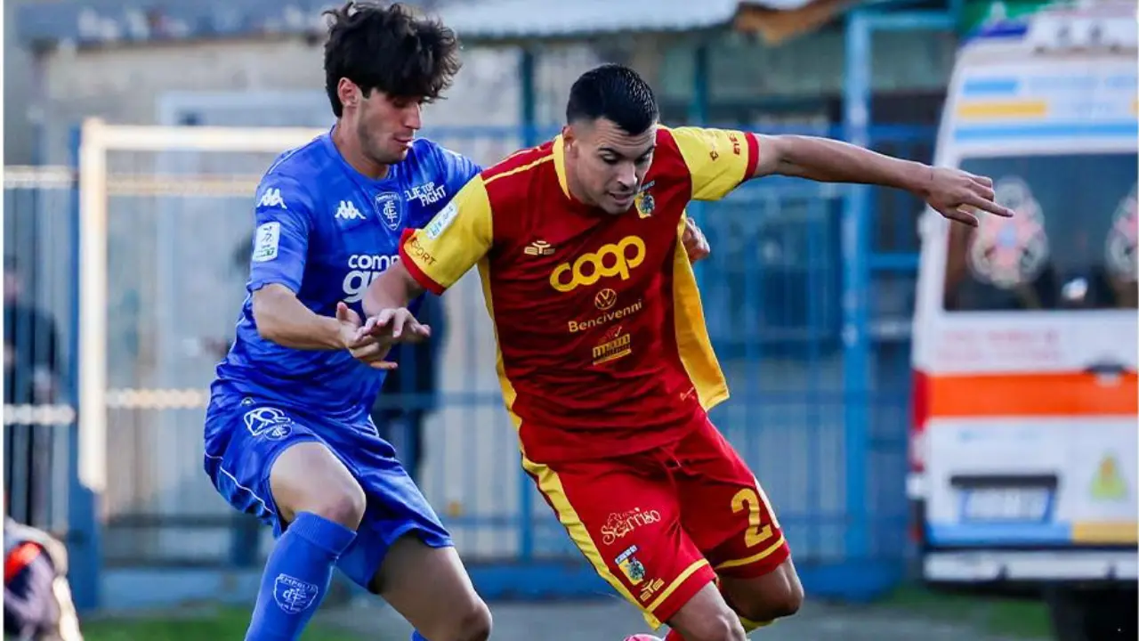 Il Catanzaro cade a Empoli, i padroni di casa anche con l’uomo in meno riescono a trionfare: finale 1-0\n