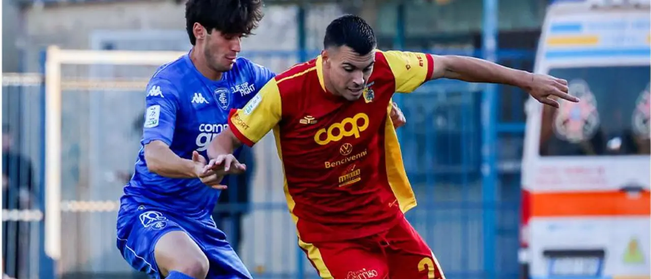 Il Catanzaro cade a Empoli, i padroni di casa anche con l’uomo in meno riescono a trionfare: finale 1-0\n