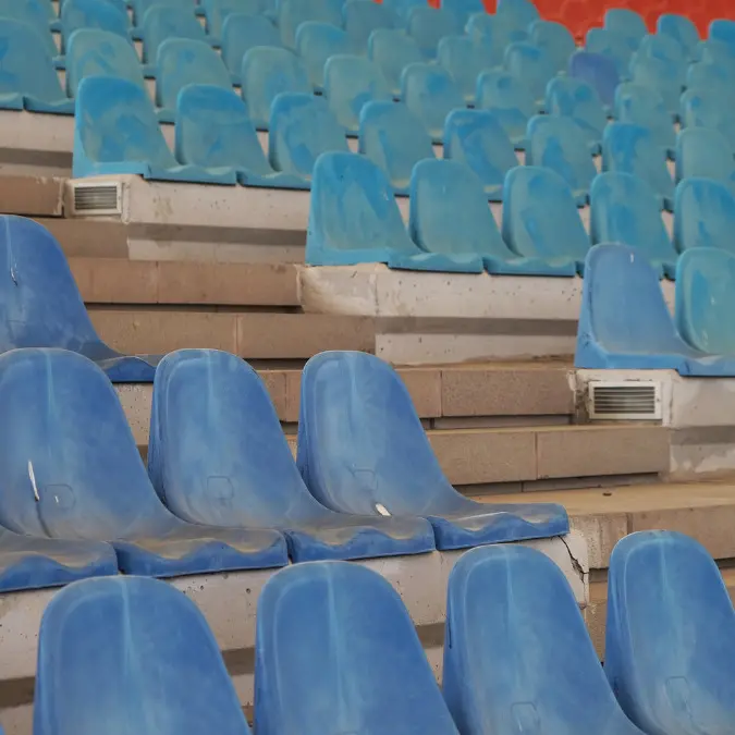 Partite a porte chiuse nel Reggino: la Prefettura chiude gli stadi senza autorizzazione all'agibilità