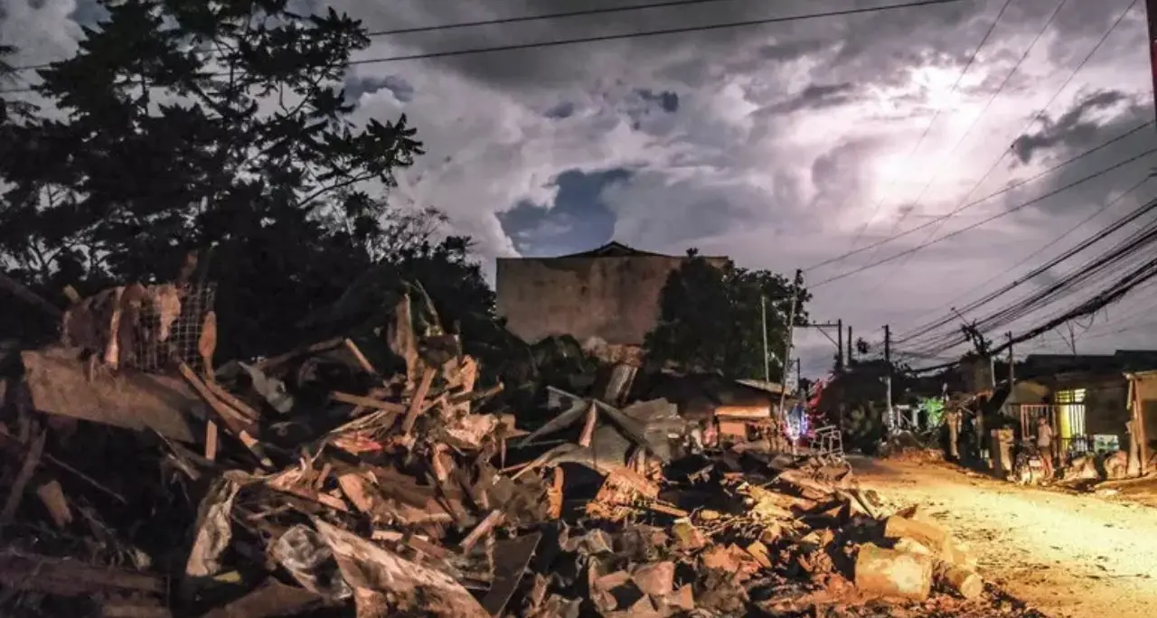 Filippine, il tifone\u00A0Fung-wong fa evacuare\u00A0quasi un\u00A0milione di persone\n