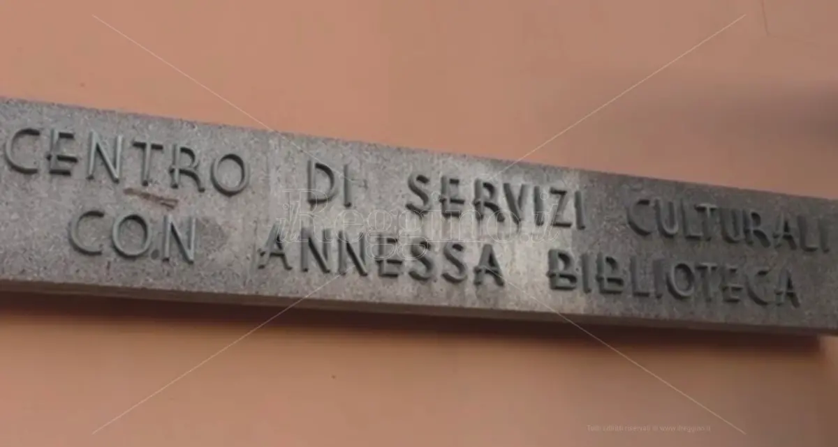 L’immobile che ospita l'ex biblioteca Zanotti Bianco cambia destinazione, i libri della donazione Criserà alla De Nava\n