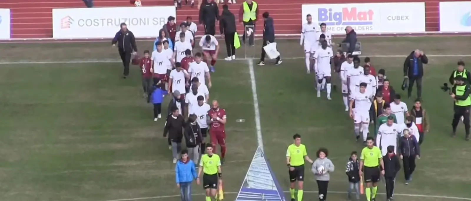 Reggina, pari e rimpianti ad Acireale: al “Tupparello” finisce 1-1\n