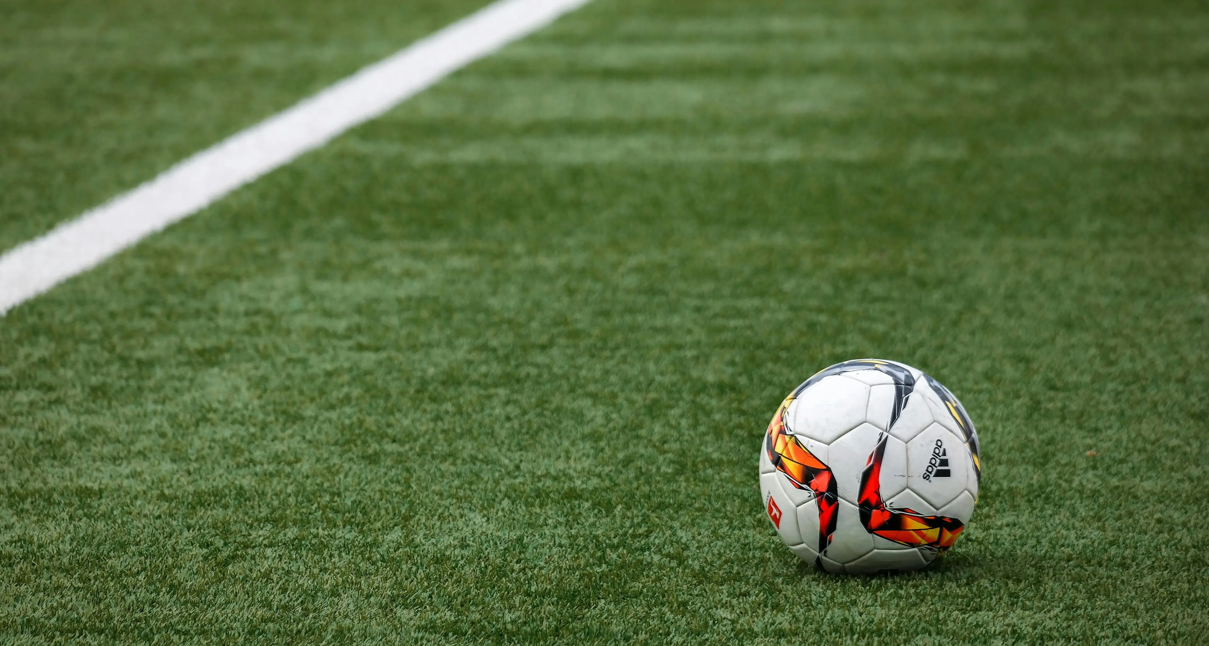 Reggina, un pareggio e tanti rimpianti: al Tupparello di Acireale finisce 1-1