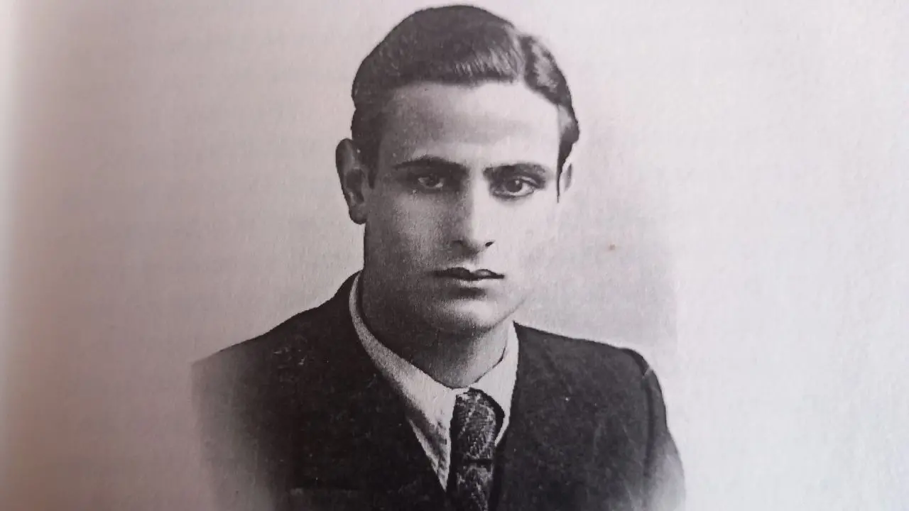 Una chanson de geste nella fogna: la Parigi di Pietro Lazzaro\n