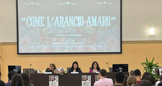 Reggio,\u00A0 al “Da Vinci” la scrittrice Palminteri presenta “Come l’arancio amaro”\n