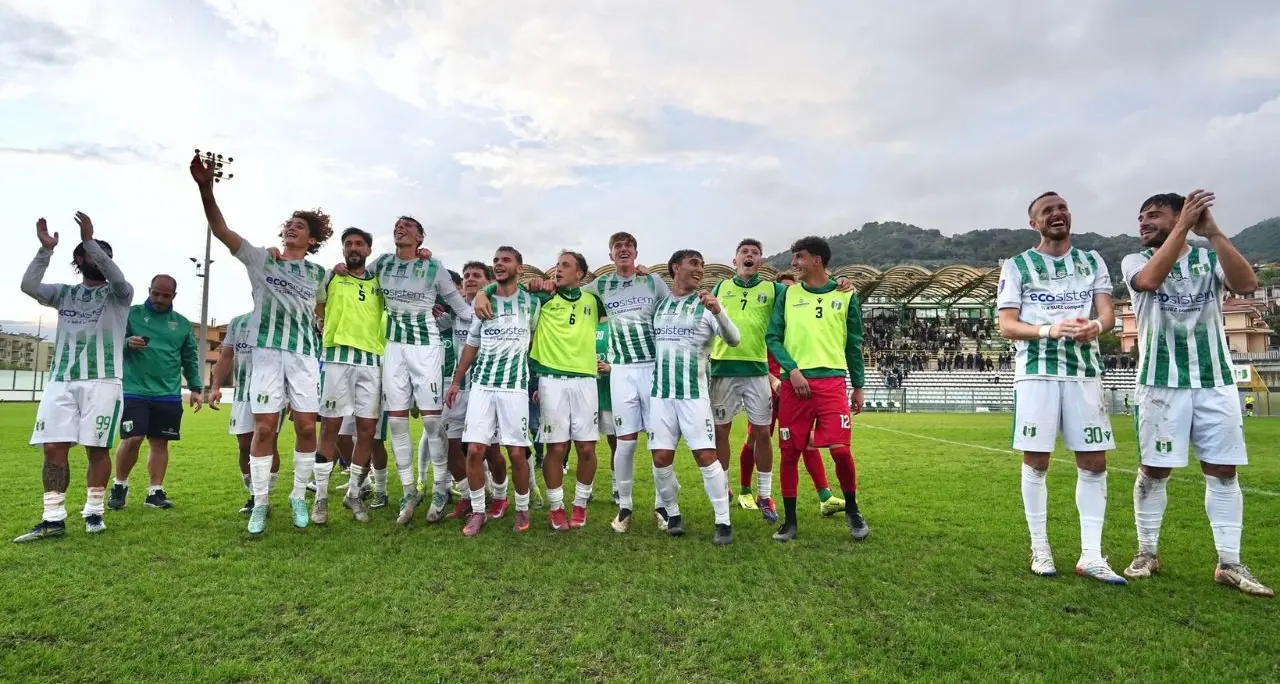 Serie D: la Vigor Lamezia ritorna al successo casalingo dopo due mesi. Mancini: «Encomiabile la dedizione e la voglia dei ragazzi».\n