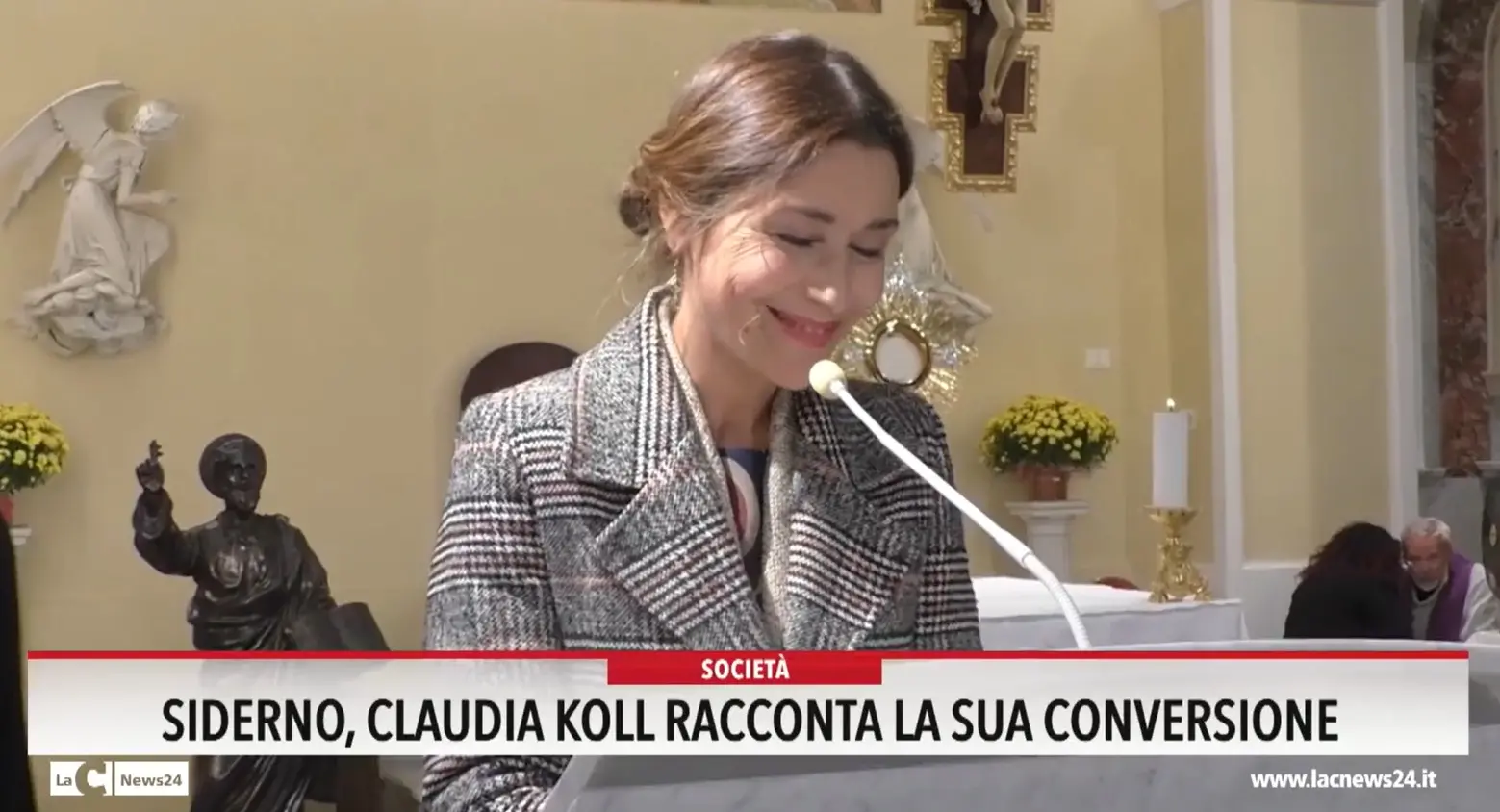 Siderno, Claudia Koll racconta la sua conversione