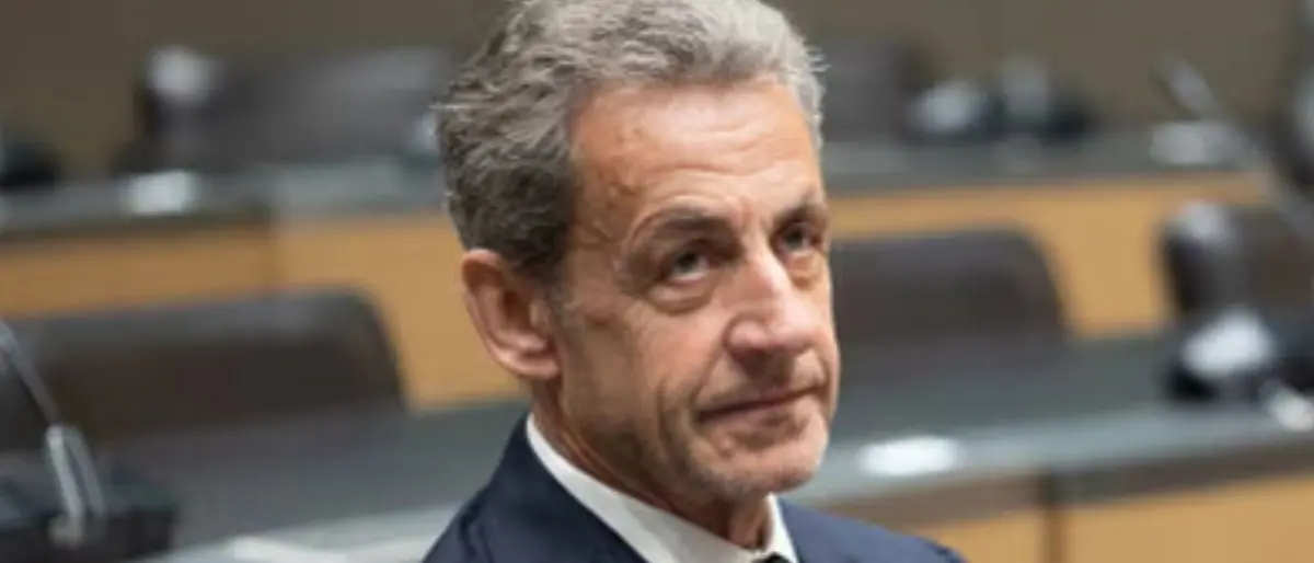 Concessa a Sarkozy la libertà vigilata, accolto il ricorso. L’ex presidente francese: «Il carcere esperienza dura»\n