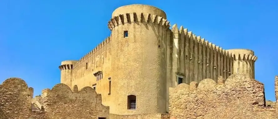 La fortezza di Santa Severina conquista l’ambita Targa dell’Istituto nazionale castelli: è l’unica in Calabria\n
