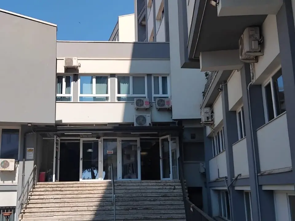 Urologia di Tropea a rischio chiusura, parlano il collega del dimissionario Ventrice e il dottor Rodolico: «Dall’Asp zero risposte»