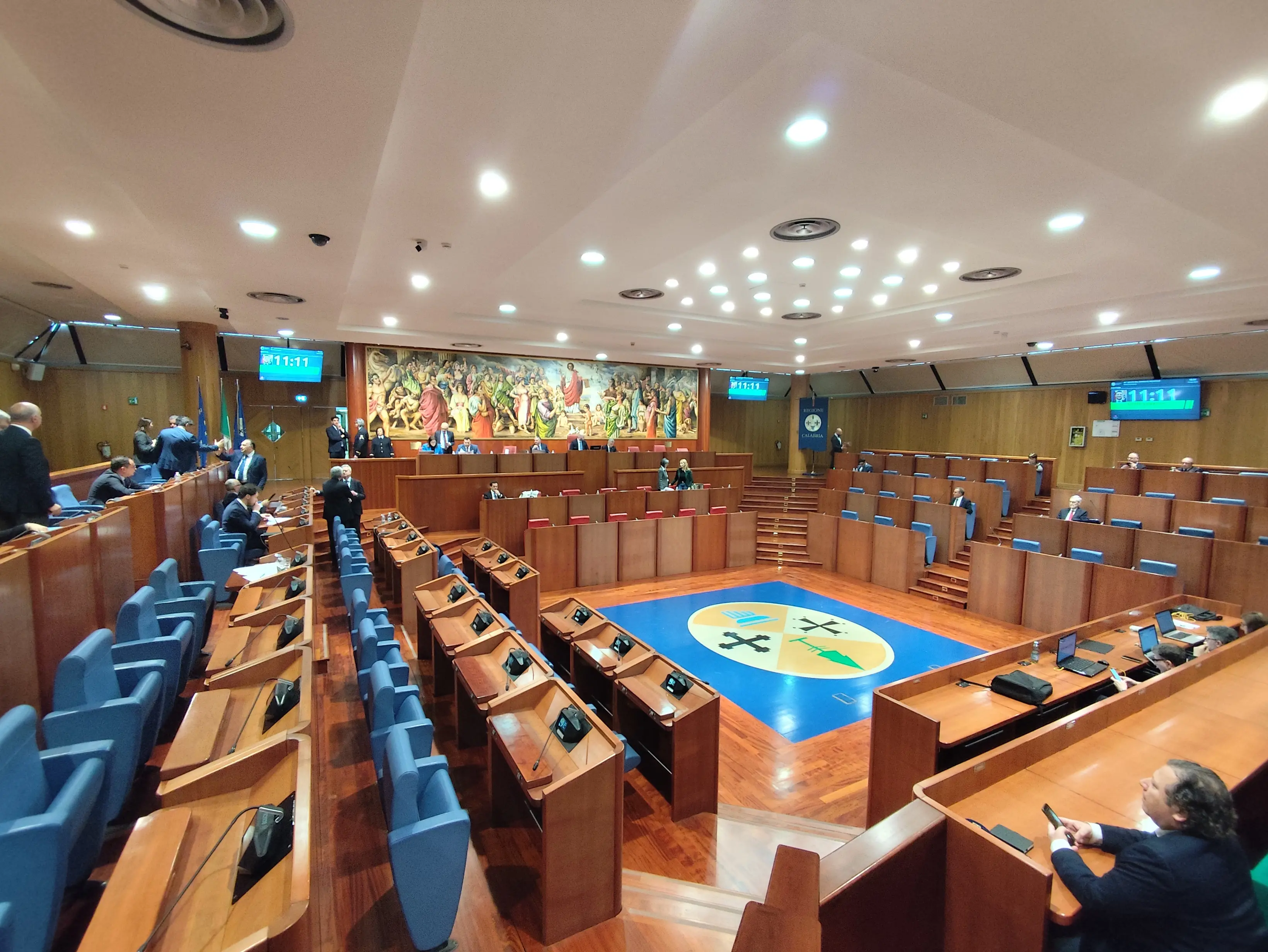Consiglio regionale, oggi al via la XIII legislatura. Cirillo verso la presidenza, le opposizioni aspettano Tridico\n