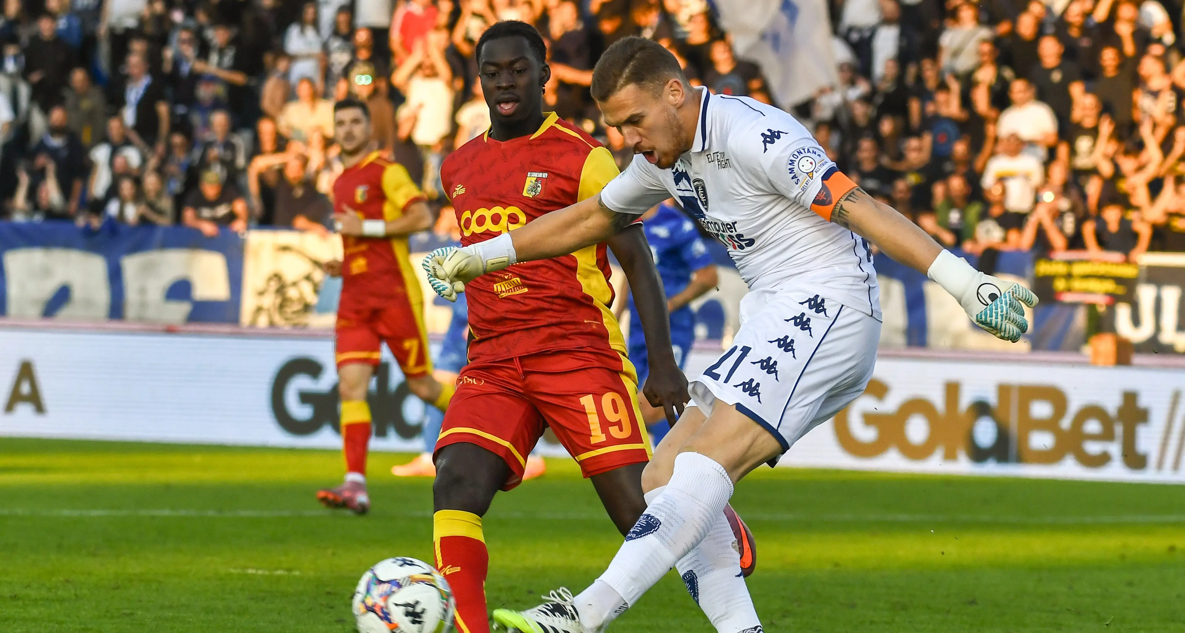 Us Catanzaro,\u00A0Fulignati a LaC: «Devo tanto ai giallorossi, perché con loro mi sono rilanciato»\n