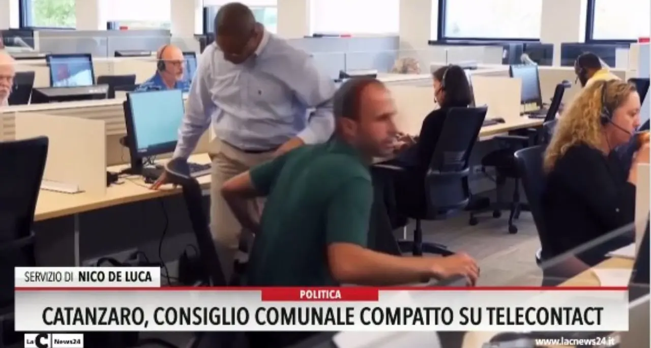 Catanzaro, consiglio comunale compatto su Telecontact