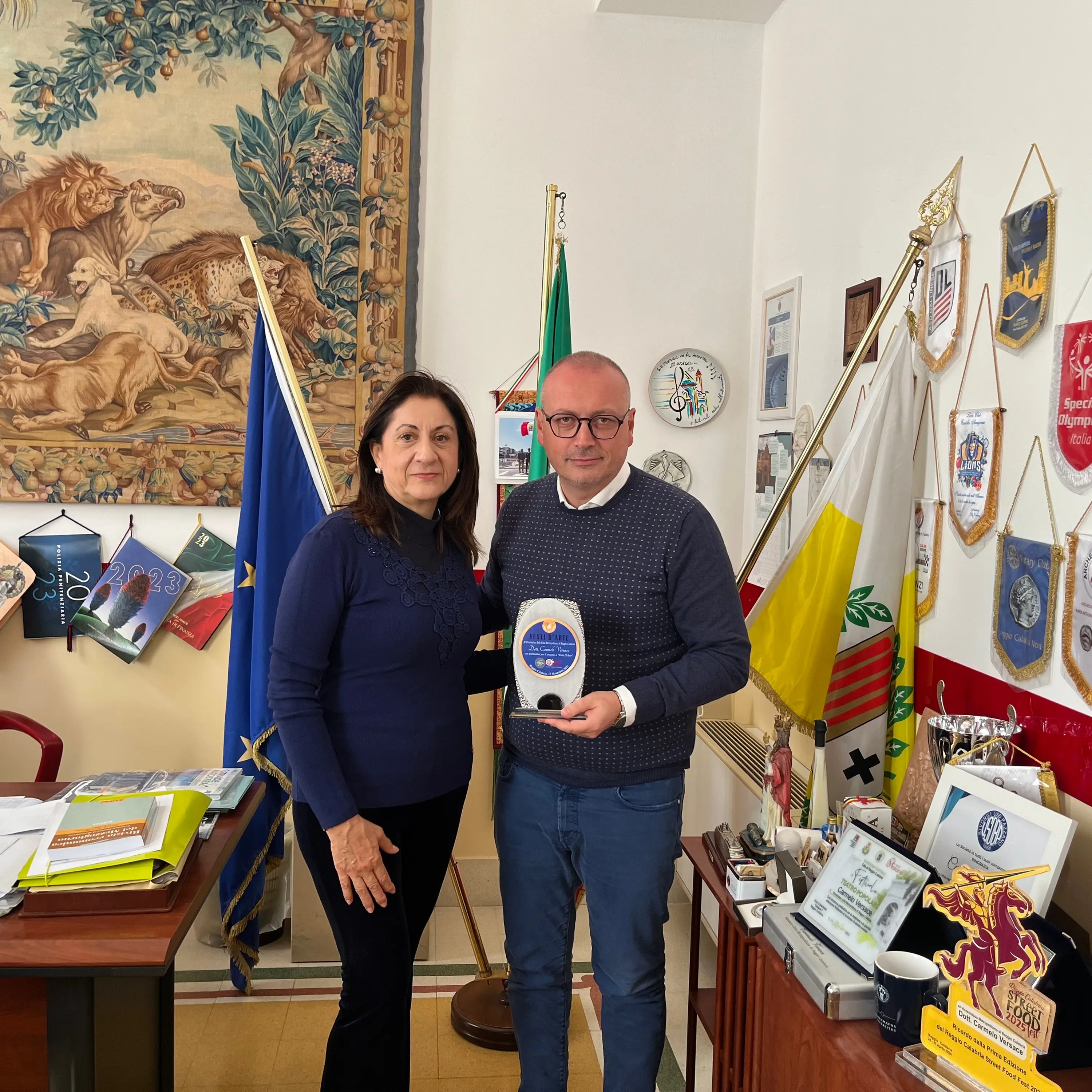 Reggio, la Città Metropolitana\u00A0aderisce a “Vesti d’Arte”: l’abbraccio tra Italia e Polonia nel nome di Versace\n