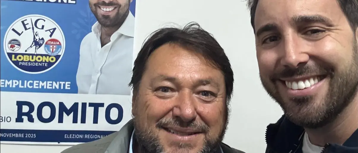 Il leghista Romito posta la foto con il sosia di Ranucci e scrive “anche lui vota per noi”: la goliardata social che fa discutere\n