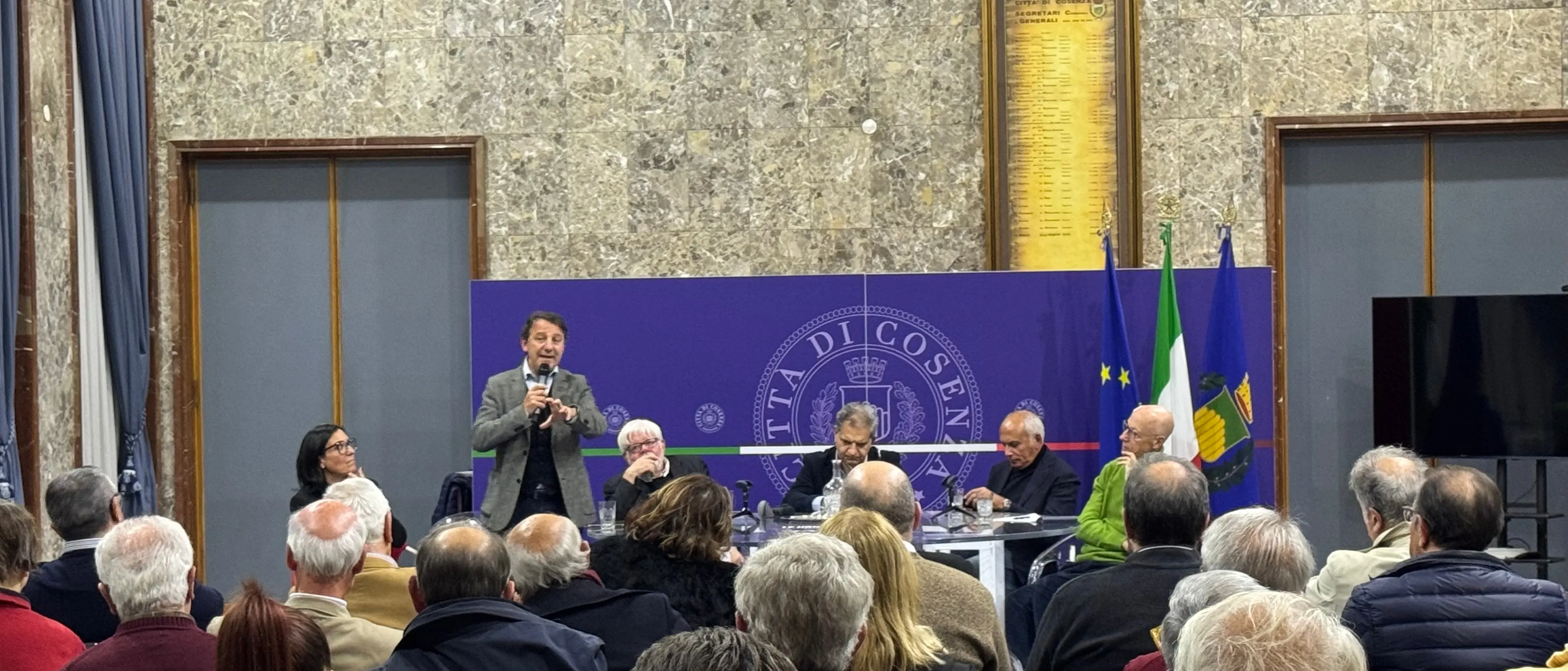 Calabria,\u00A0Tridico: «Abbiamo risvegliato le coscienze, non disperderemo questo patrimonio»\n