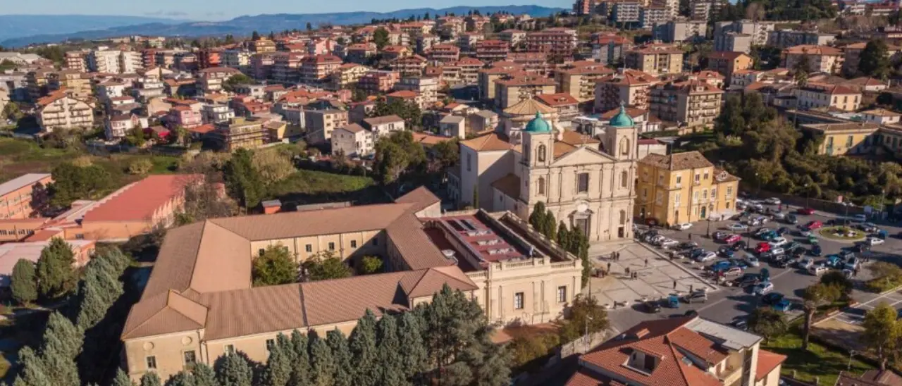 Vibo, il Comune presenta il Piano di marketing territoriale: «Puntiamo sul turismo, poi tocca agli imprenditori cogliere l’occasione»