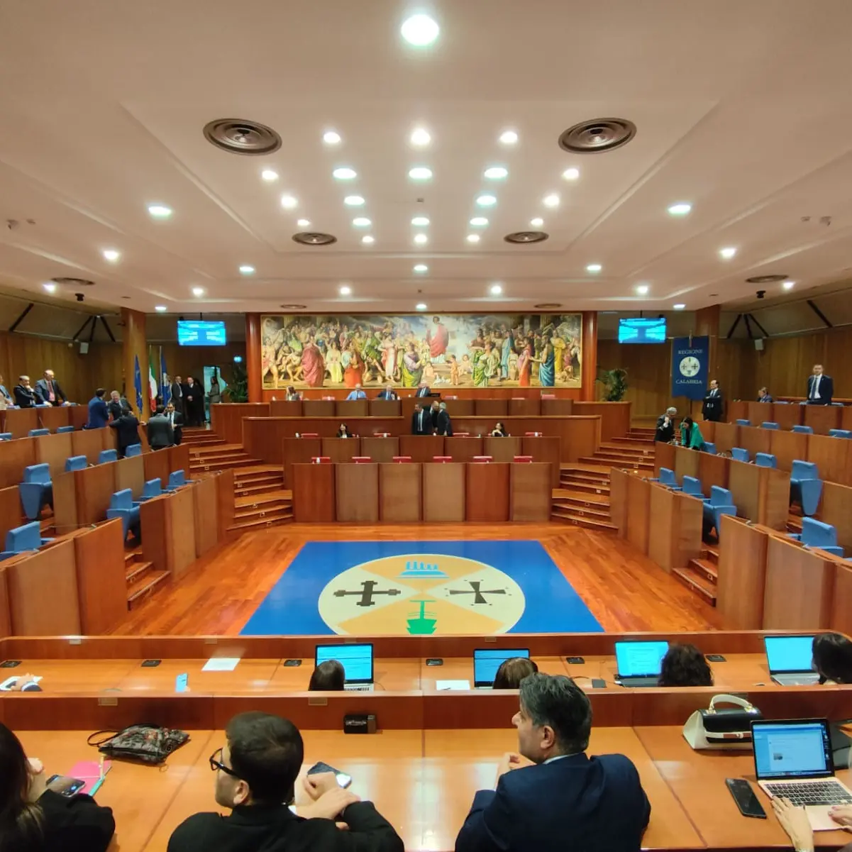 Consiglio regionale, Cirillo eletto presidente anche coi voti dell’opposizione\n