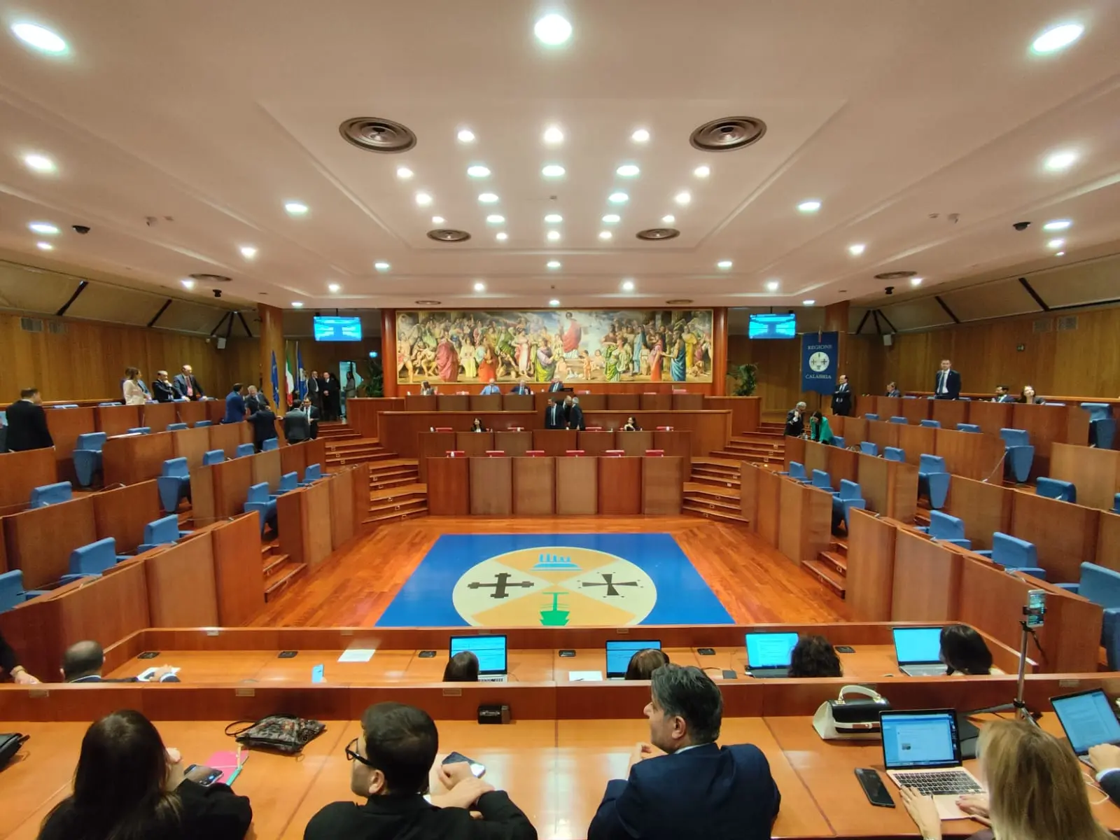 Consiglio regionale, Cirillo eletto presidente anche coi voti dell’opposizione