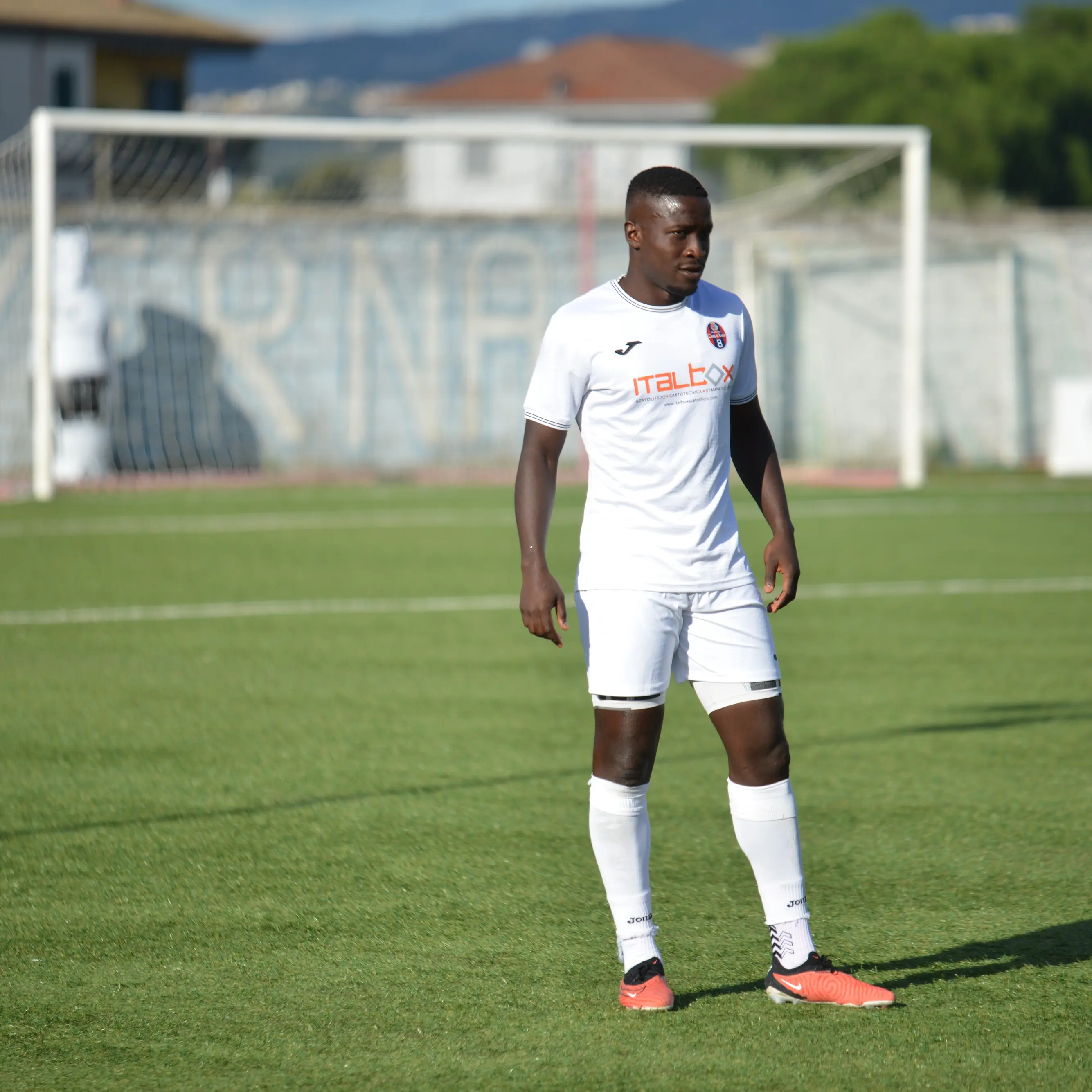 Dilettanti: David Gueye verso la rescissione con la DB Rossoblù Luzzi.\u00A0Novità a Cittanova e Soriano\n