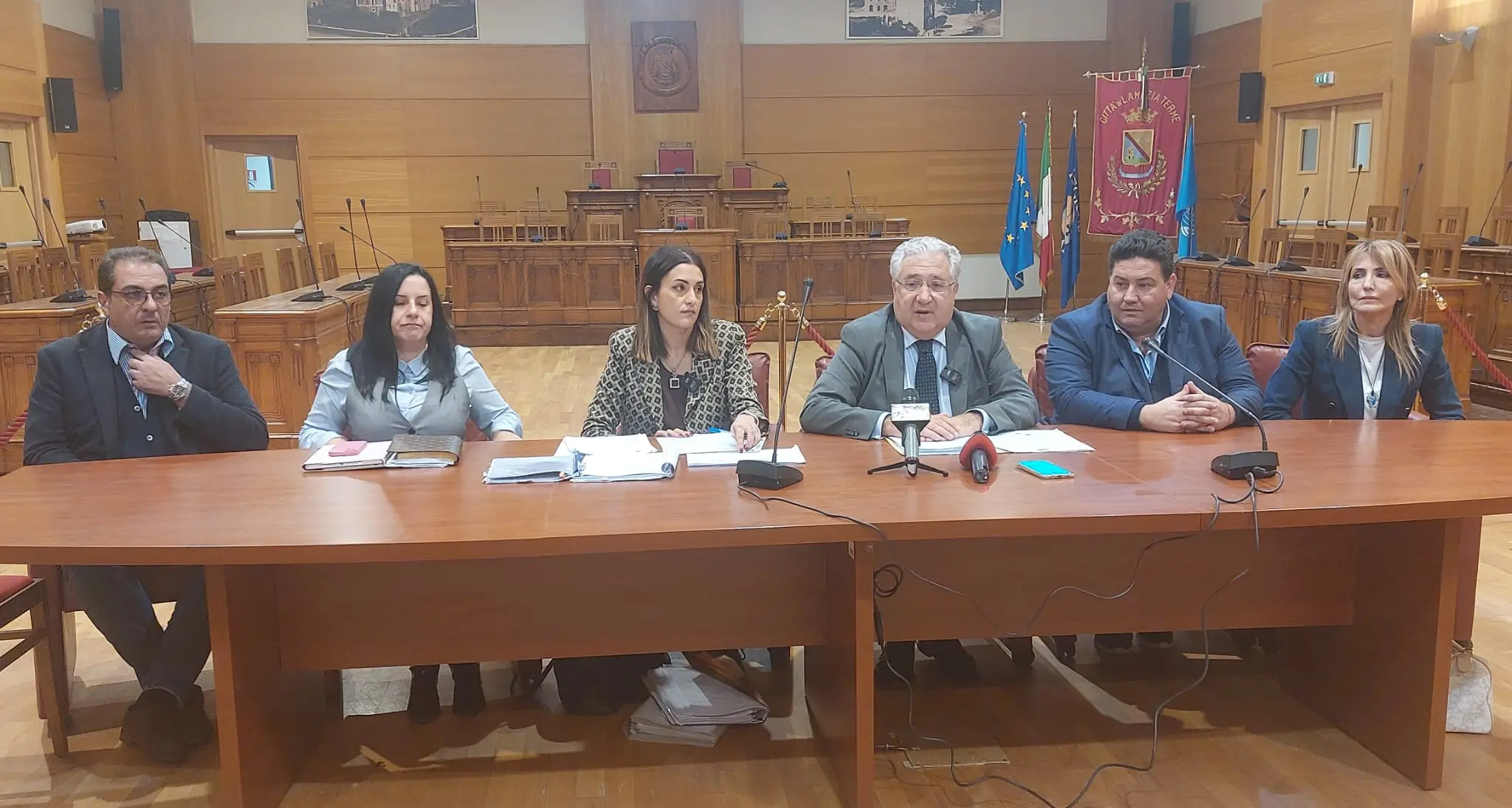 Lamezia, tagli ai fondi degli eventi natalizi\u00A0per rispondere ai rilievi della Corte dei conti: si punta su\u00A0sponsorizzazioni dei privati\n