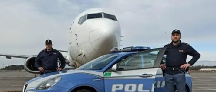 Reggio, arrestato all’aeroporto un 26enne per furto aggravato\n