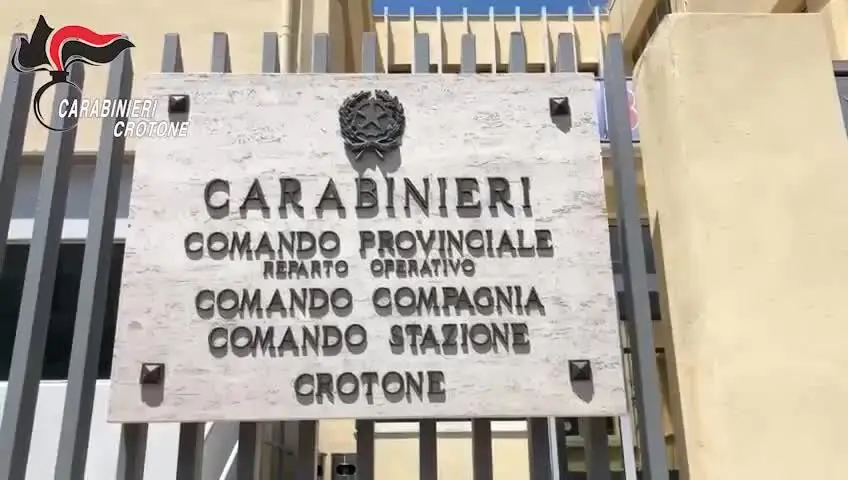 Arresti a Crotone
