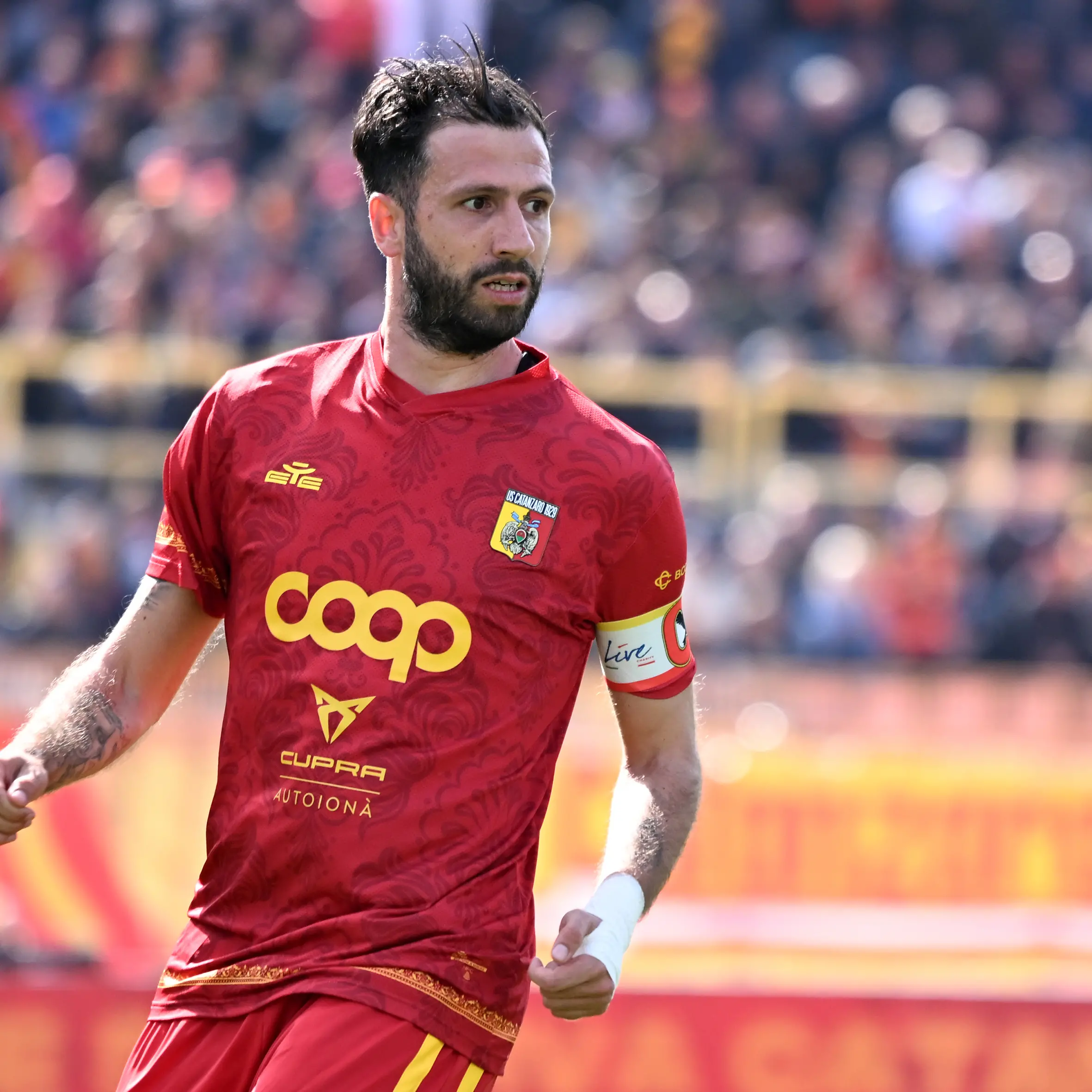 Gran Galà del Calcio, il capitano del Catanzaro Iemmello premiato tra i migliori della Serie B 2024/2025\n