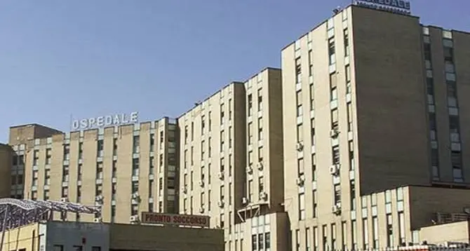 Dialisi di Crotone, l’Asp risponde ad Aned: «Nessuna privatizzazione, stiamo solo costruendo un reparto migliore»\n