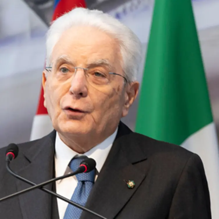 Mattarella a Vienna: «Senza l’Onu torneremmo alla barbarie». Il Presidente italiano sfida l’isolazionismo globale\n