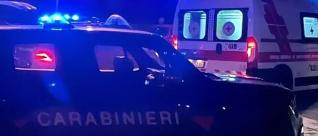 Pedone travolto\u00A0da un’auto in corsa: incidente a San Costantino, donna 47enne in coma farmacologico\n